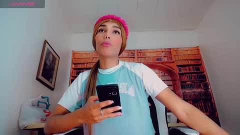 Emeli online show from 01.12.25