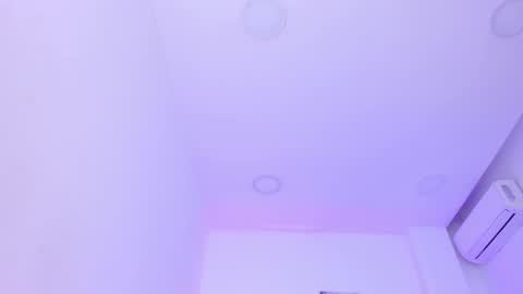 emelie_89 online show from 03.03.25