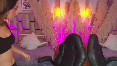 Emily  online show from 01.16.25