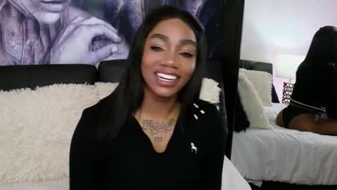 anyelii  online show from 09.20.25