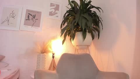 Emely online show from 03.07.25