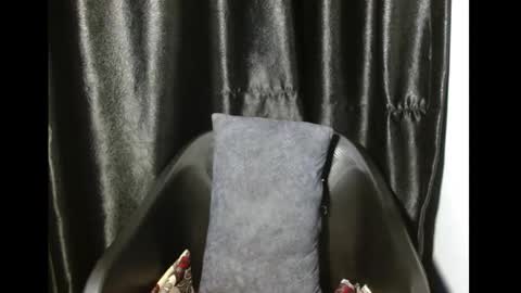 Snapshot of emerald2700 chatting on 10.22.25 emerald online show from 10.22.25