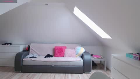 just me online show from 01.11.26