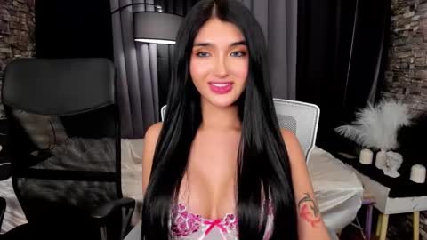 Emerald online show from 02.07.25