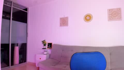 emi_carter online show from 12.20.25