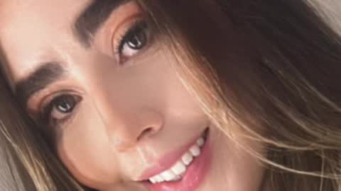 emi_royse online show from 04.04.26