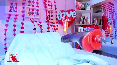 Emily Sarai online show from 02.11.25