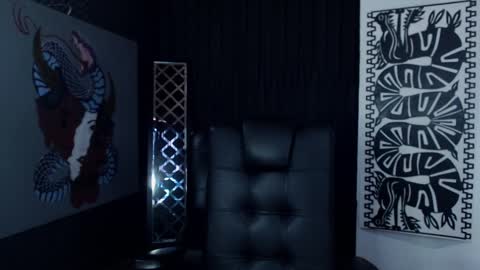 Snapshot of emiantonella_ chatting on 01.29.25 Antonella online show from 01.29.25