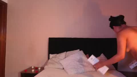 Emilia Gomez online show from 07.02.26