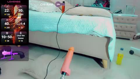 Snapshot of emiilysaenzz chatting on 10.24.25 EmillySaenz online show from 10.24.25