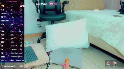 EmillySaenz online show from 12.13.25