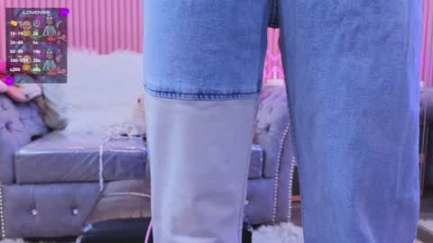 Emily online show from 01.10.25