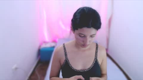 Snapshot of emili_riders chatting on 01.23.25 emili riders online show from 01.23.25