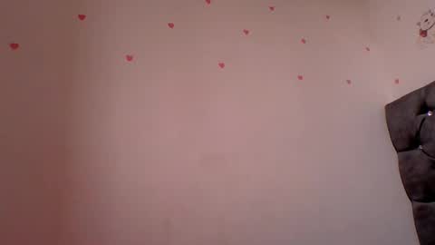 Snapshot of emili_riders chatting on 02.27.25 emili riders online show from 02.27.25