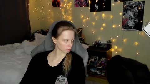 emili_sweet__ online show from 02.16.25