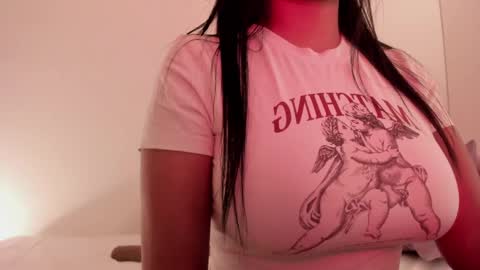 Emilia Big Boobs online show from 12.11.24