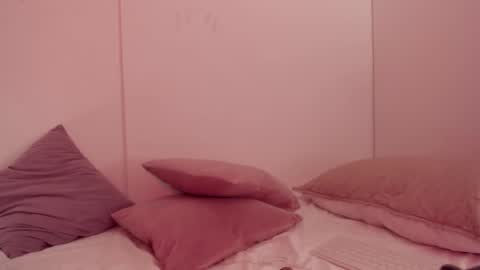 Emilia Big Boobs online show from 12.28.24