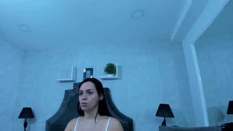 EmiliaRose online show from 10.12.25