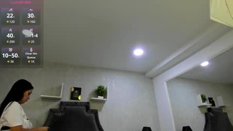 EmiliaRose online show from 10.19.25