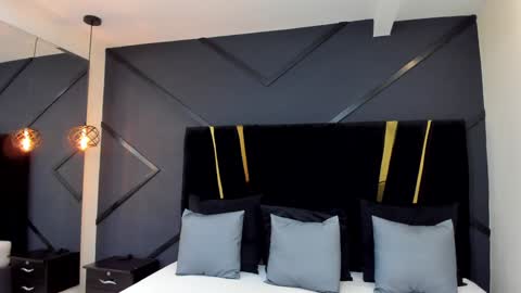 Emillie online show from 01.09.25