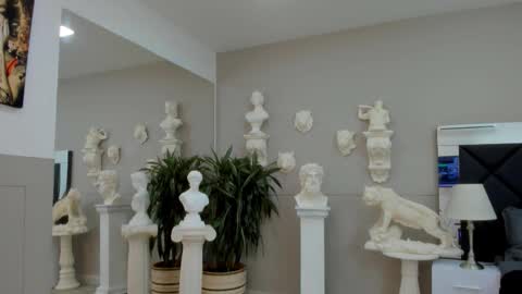 Emilio online show from 11.21.25