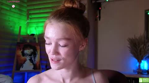 Emi  online show from 11.22.25