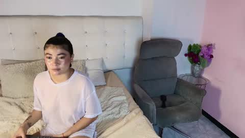 Emilly online show from 06.27.26