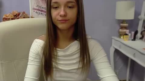 Emilly online show from 11.07.25