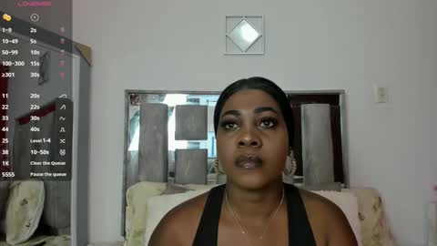 Snapshot of emilly_roaa chatting on 02.01.26 Emilly Roa online show from 02.01.26