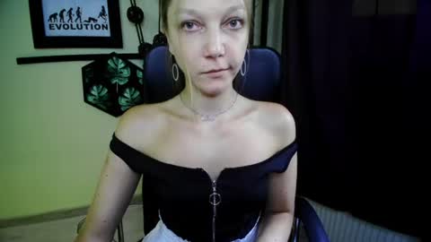 Emilly online show from 07.15.26