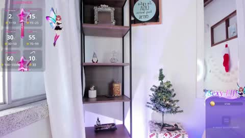 Snapshot of emillygonzalez chatting on 12.18.24 . . online show from 12.18.24