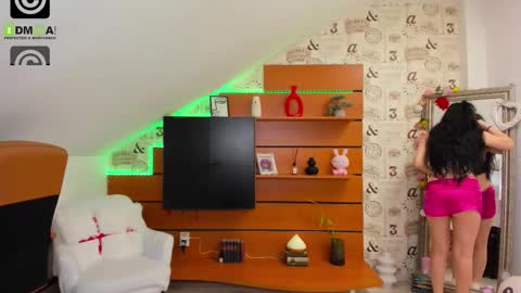 EmillyTaylor online show from 03.02.26