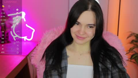 Snapshot of emily___cute chatting on 12.22.24 Emily Cute online show from 12.22.24