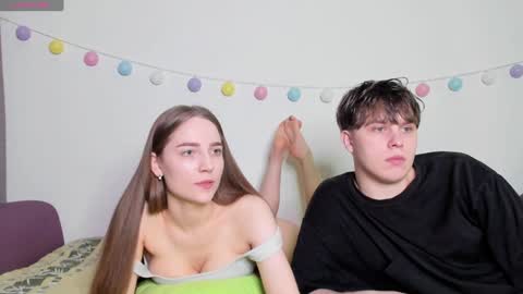 Snapshot of emily_and_ilumi chatting on 01.29.25 emily_and_ilumi online show from 01.29.25