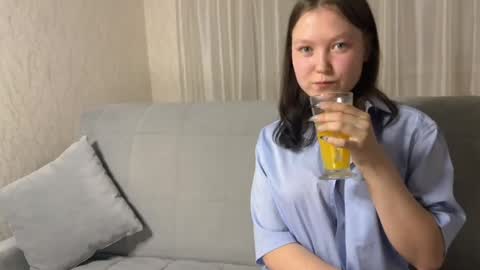 emily online show from 04.18.26