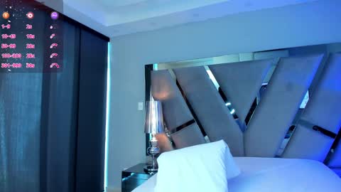 emily_bae online show from 01.15.25