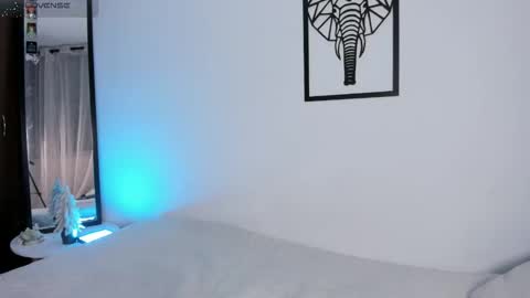 emily_bae online show from 12.21.25