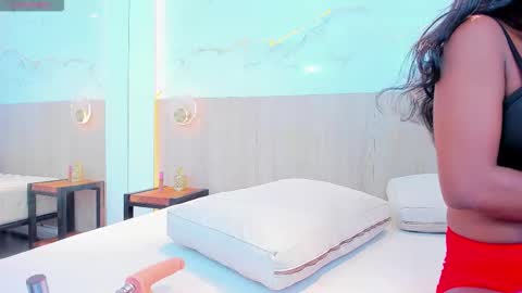 emily online show from 11.14.25