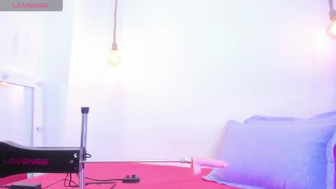 Emily online show from 02.02.25