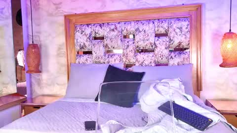 emily_dempsey online show from 03.29.26