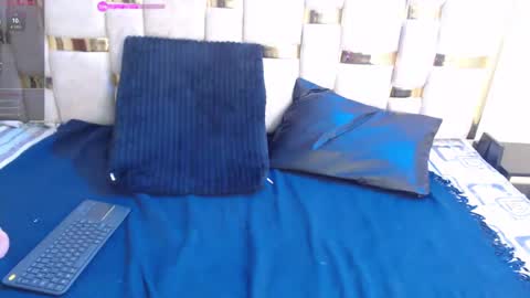 emily fox 3 online show from 02.04.25