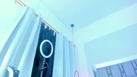 Snapshot of emily_gil1 chatting on 01.07.25 Emi online show from 01.07.25