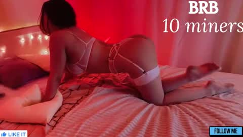 Snapshot of emily_gin chatting on 03.24.26 EMILY online show from 03.24.26