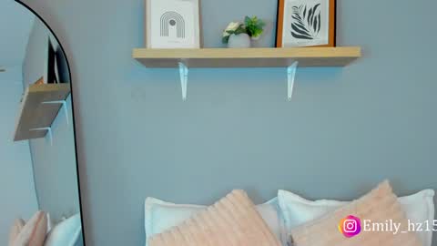 Snapshot of emily_haze chatting on 01.08.25 Emily online show from 01.08.25