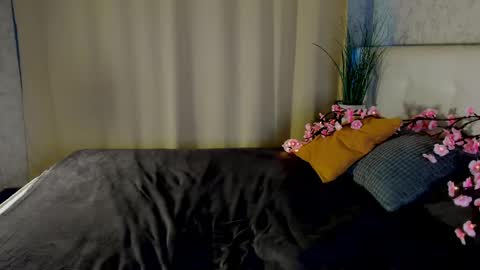 Emily online show from 05.22.26