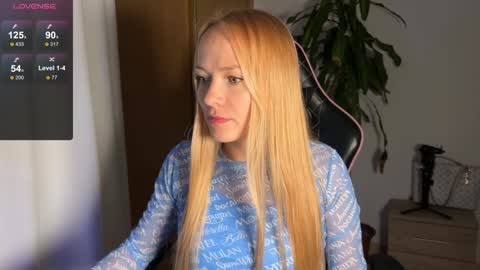 Snapshot of emily_jayreal chatting on 01.09.25 Emily online show from 01.09.25