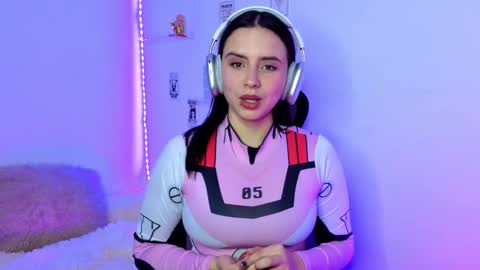 Emily Lindey online show from 02.13.26