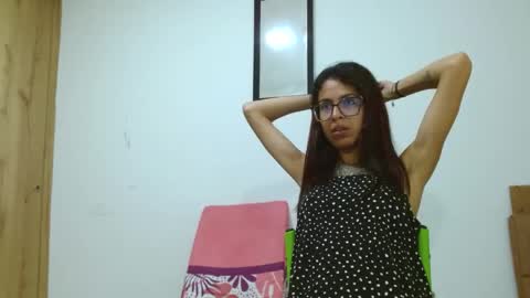 Snapshot of emily_loperaa chatting on 05.29.26 Emily online show from 05.29.26