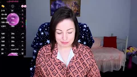 Snapshot of emily_midlton chatting on 03.03.25 Emily online show from 03.03.25