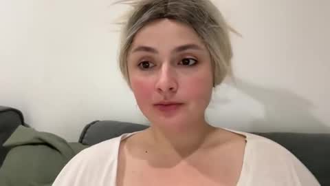 emily_morning_dew online show from 09.11.25